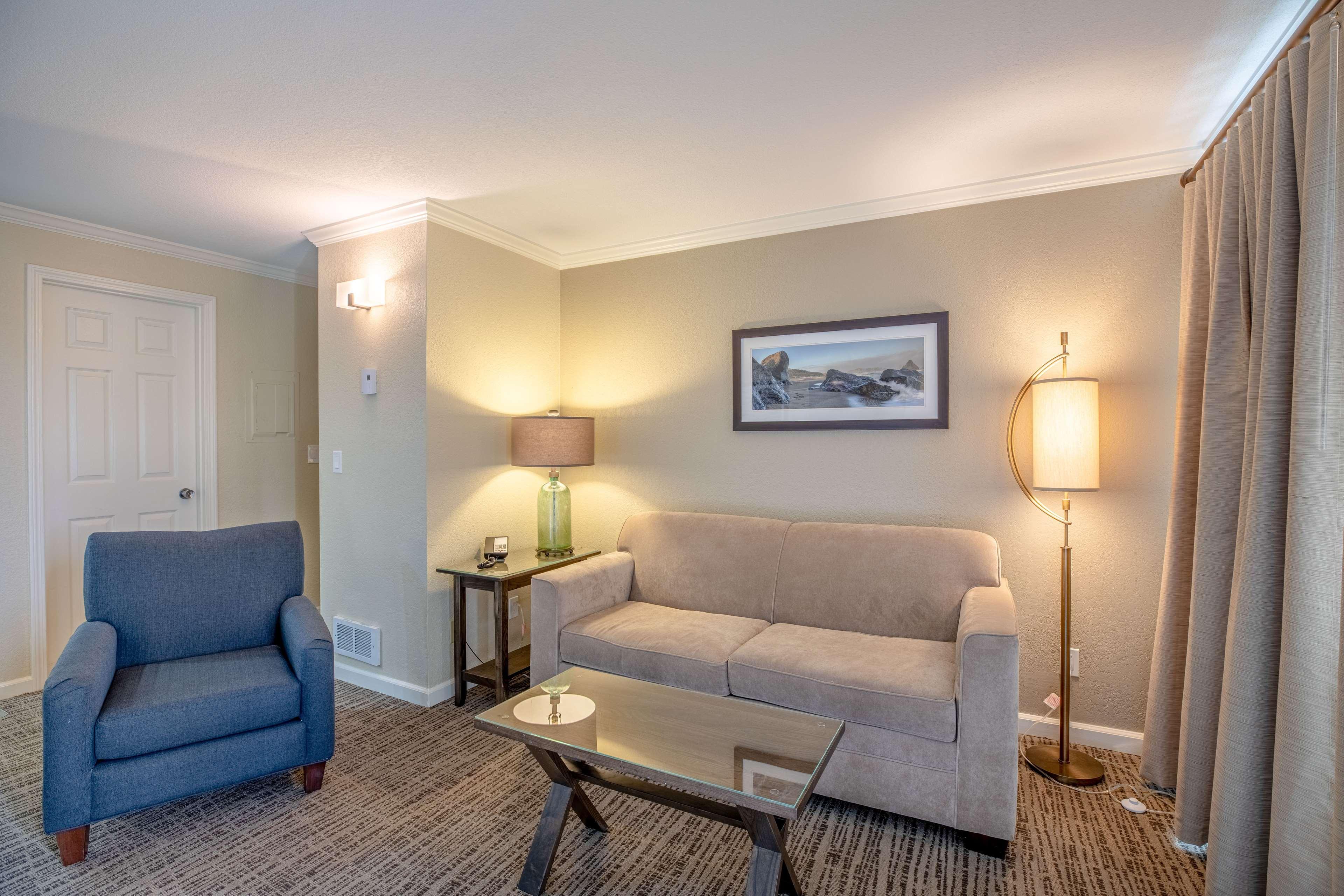 Best Western Inn At Face Rock Bandon Exterior photo